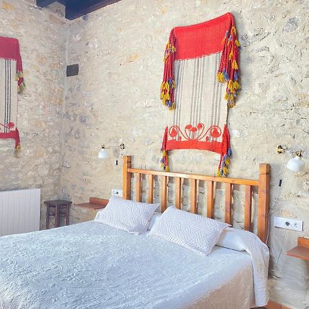 Casa Sara Hotel Cantavieja Eksteriør billede